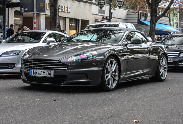 Aston Martin DBS Volante