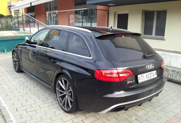 Audi RS4 Avant B8