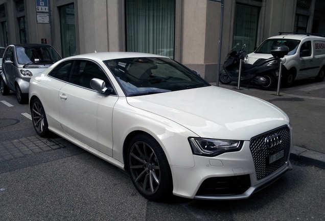 Audi RS5 B8 2012