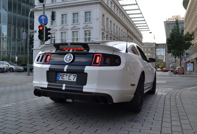 Ford Mustang Shelby GT500 2013