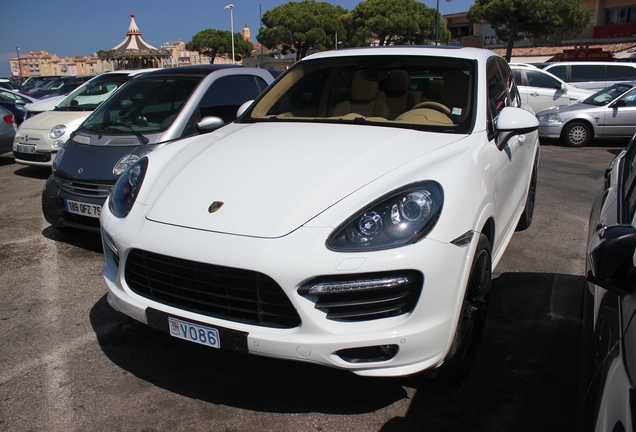 Porsche 958 Cayenne GTS