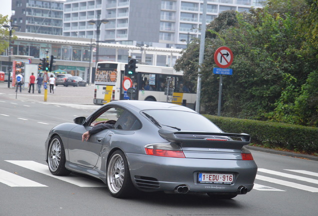 Porsche 996 Turbo