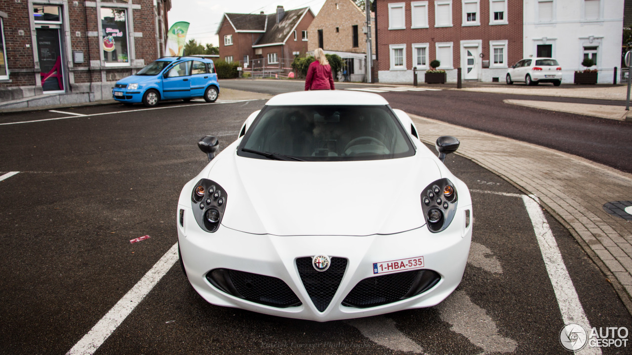 Alfa Romeo 4C Launch Edition