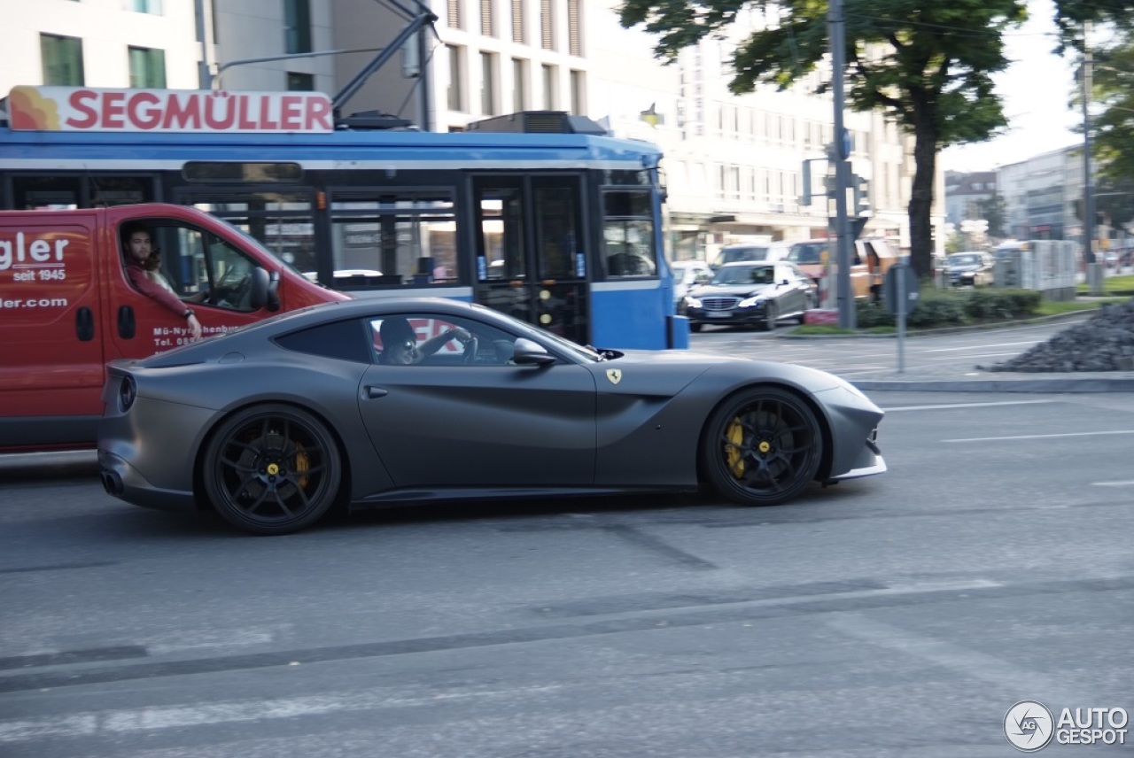 Ferrari F12berlinetta Novitec Rosso