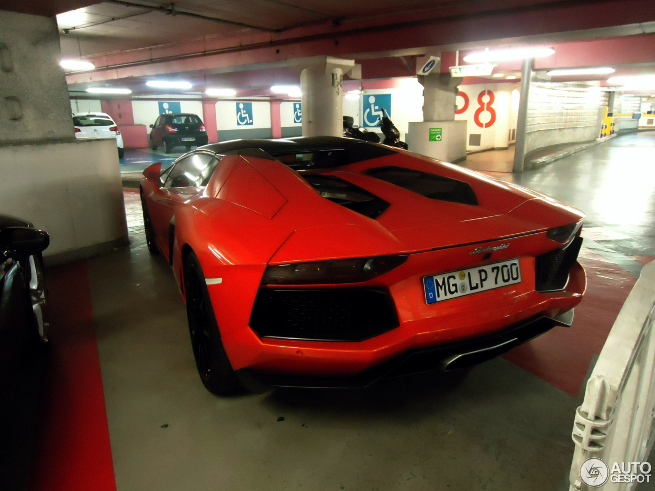 Lamborghini Aventador LP700-4 Roadster