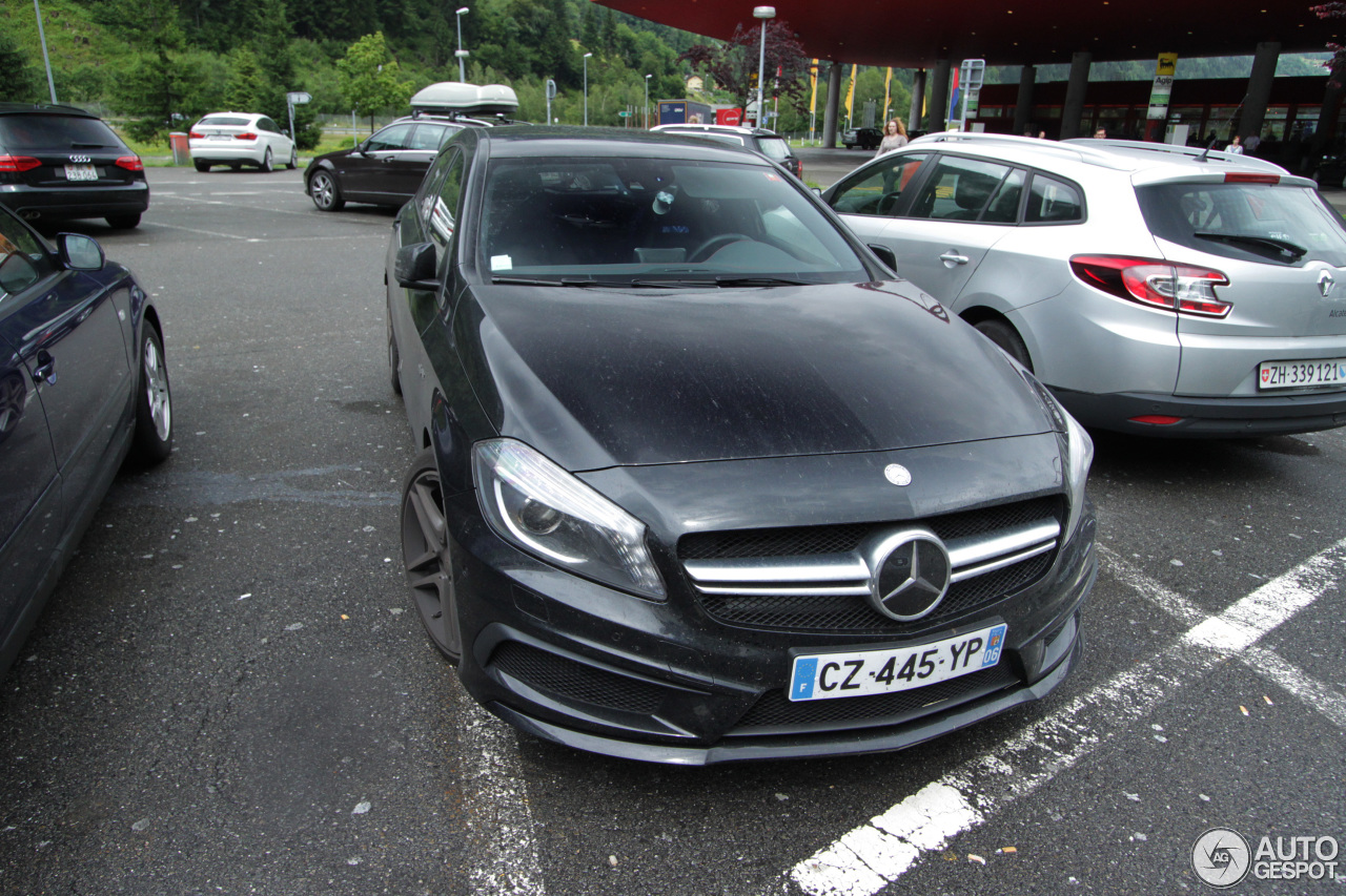 Mercedes-Benz A 45 AMG