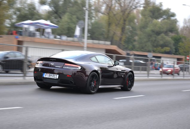 Aston Martin V12 Vantage S