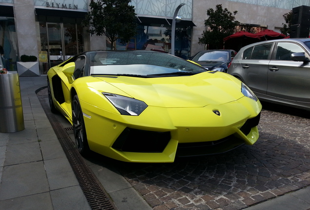 Lamborghini Aventador LP700-4