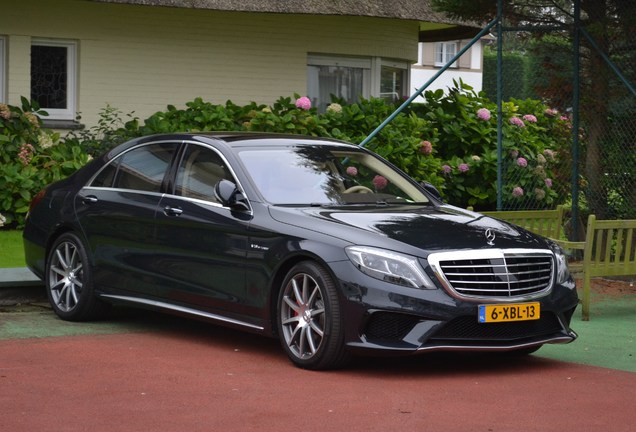 Mercedes-Benz S 63 AMG V222