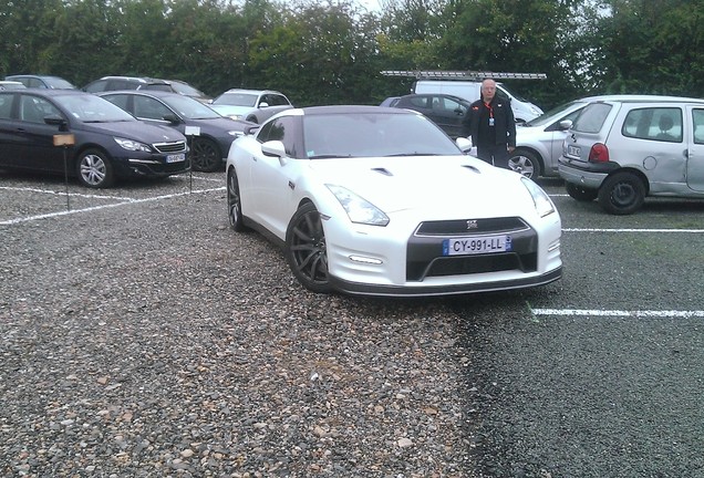 Nissan GT-R 2011