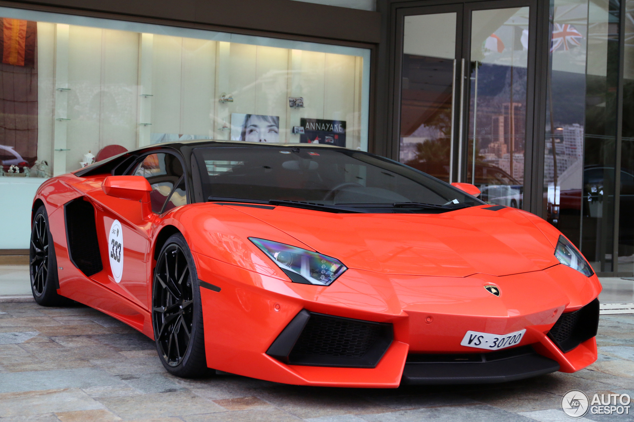 Lamborghini Aventador LP700-4