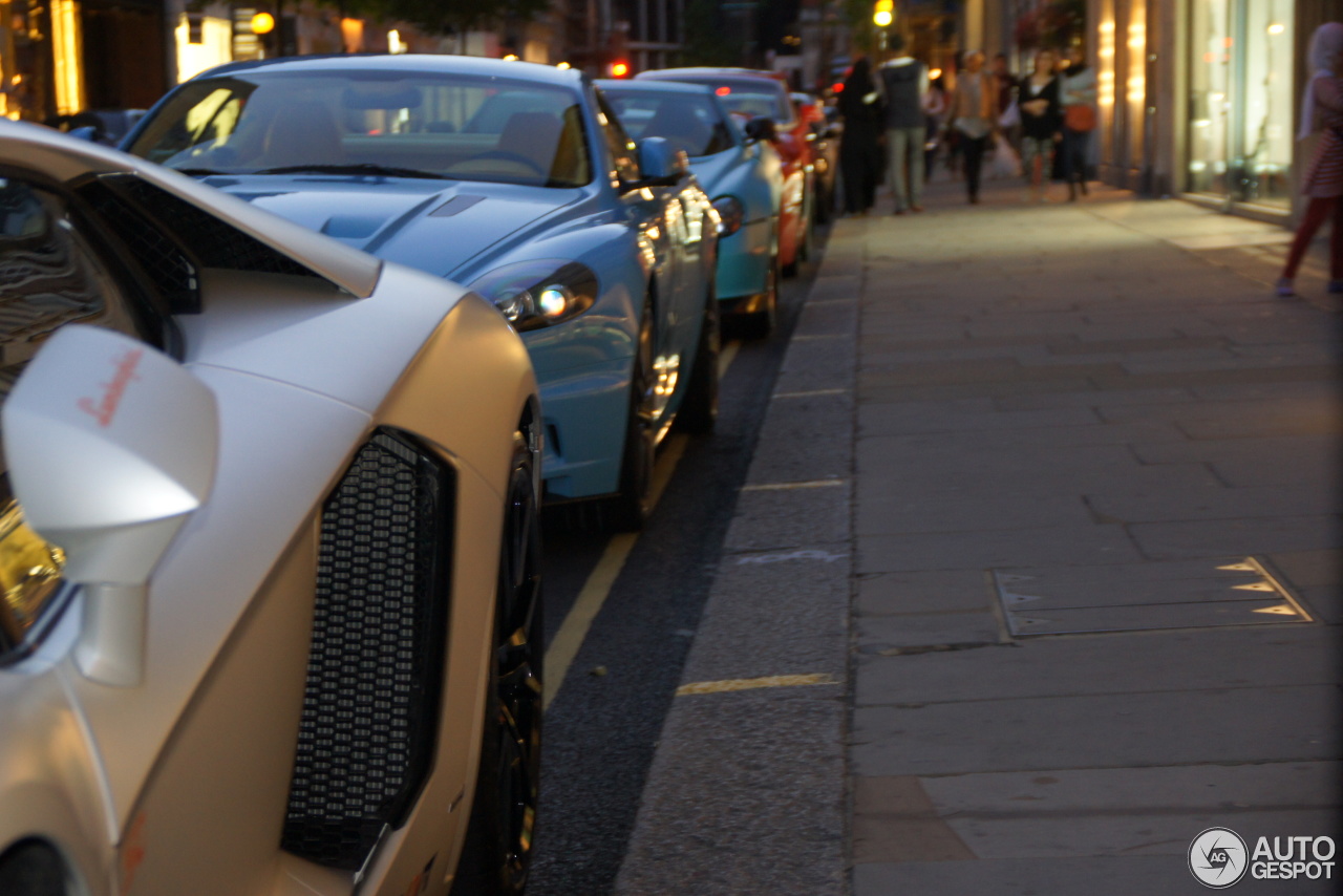 Lamborghini Aventador LP700-4