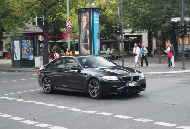 BMW M5 F10 2011