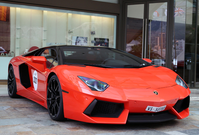 Lamborghini Aventador LP700-4