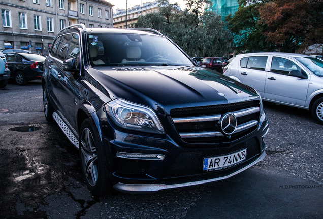 Mercedes-Benz GL 63 AMG X166