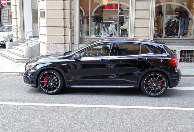 Mercedes-Benz GLA 45 AMG X156