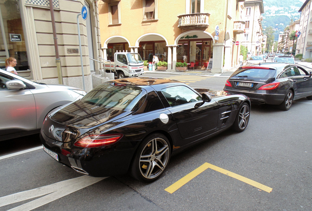 Mercedes-Benz SLS AMG