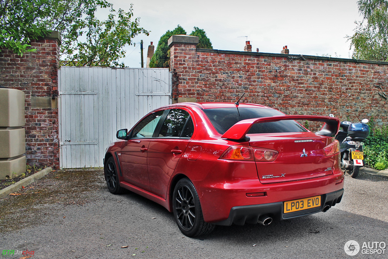 Mitsubishi Lancer Evolution X FQ-300 SST