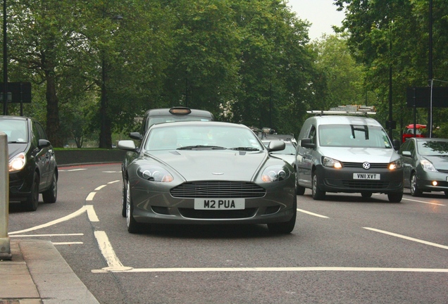 Aston Martin DB9