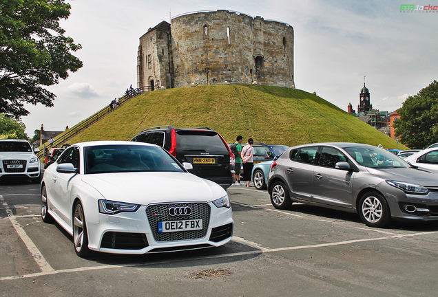 Audi RS5 B8 2012