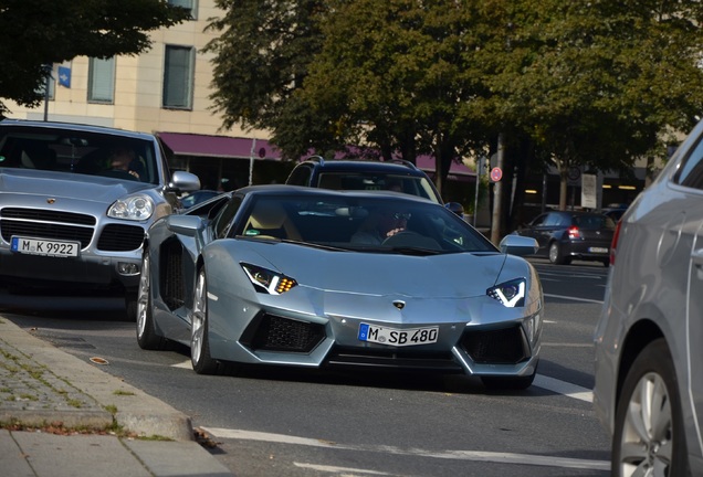 Lamborghini Aventador LP700-4 Roadster