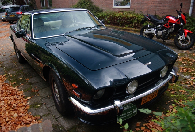 Aston Martin V8 Vantage 1977-1989