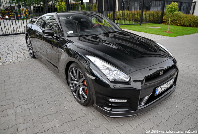 Nissan GT-R 2013