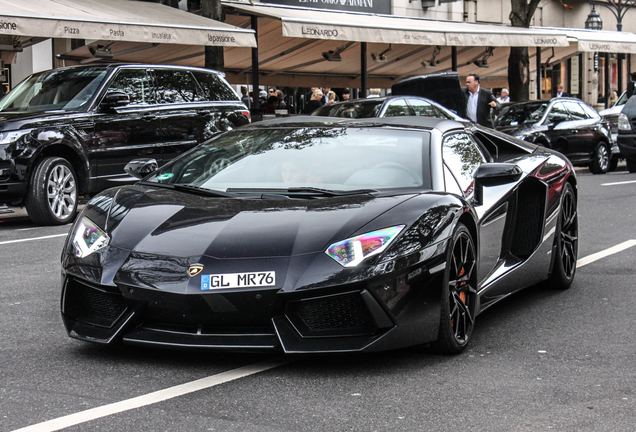 Lamborghini Aventador LP700-4 Roadster