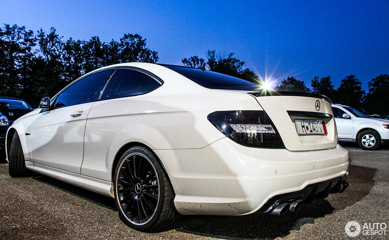 Mercedes-Benz C 63 AMG Coupé