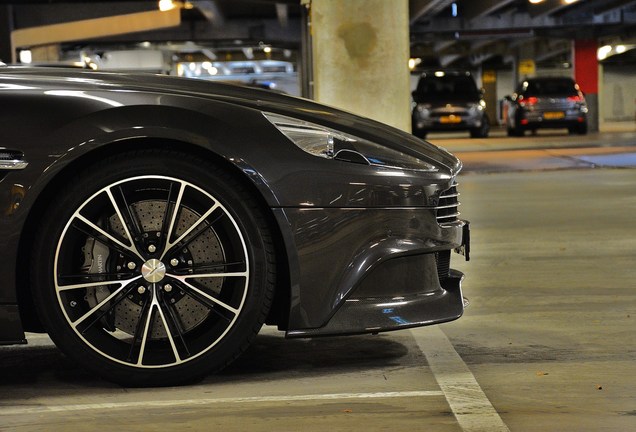 Aston Martin Vanquish Volante