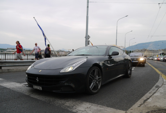 Ferrari FF