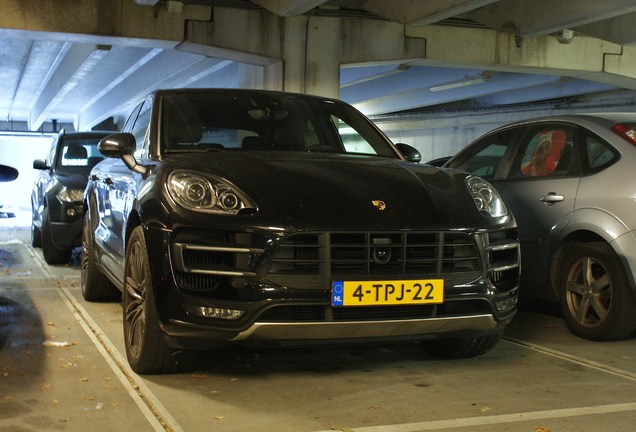 Porsche 95B Macan Turbo