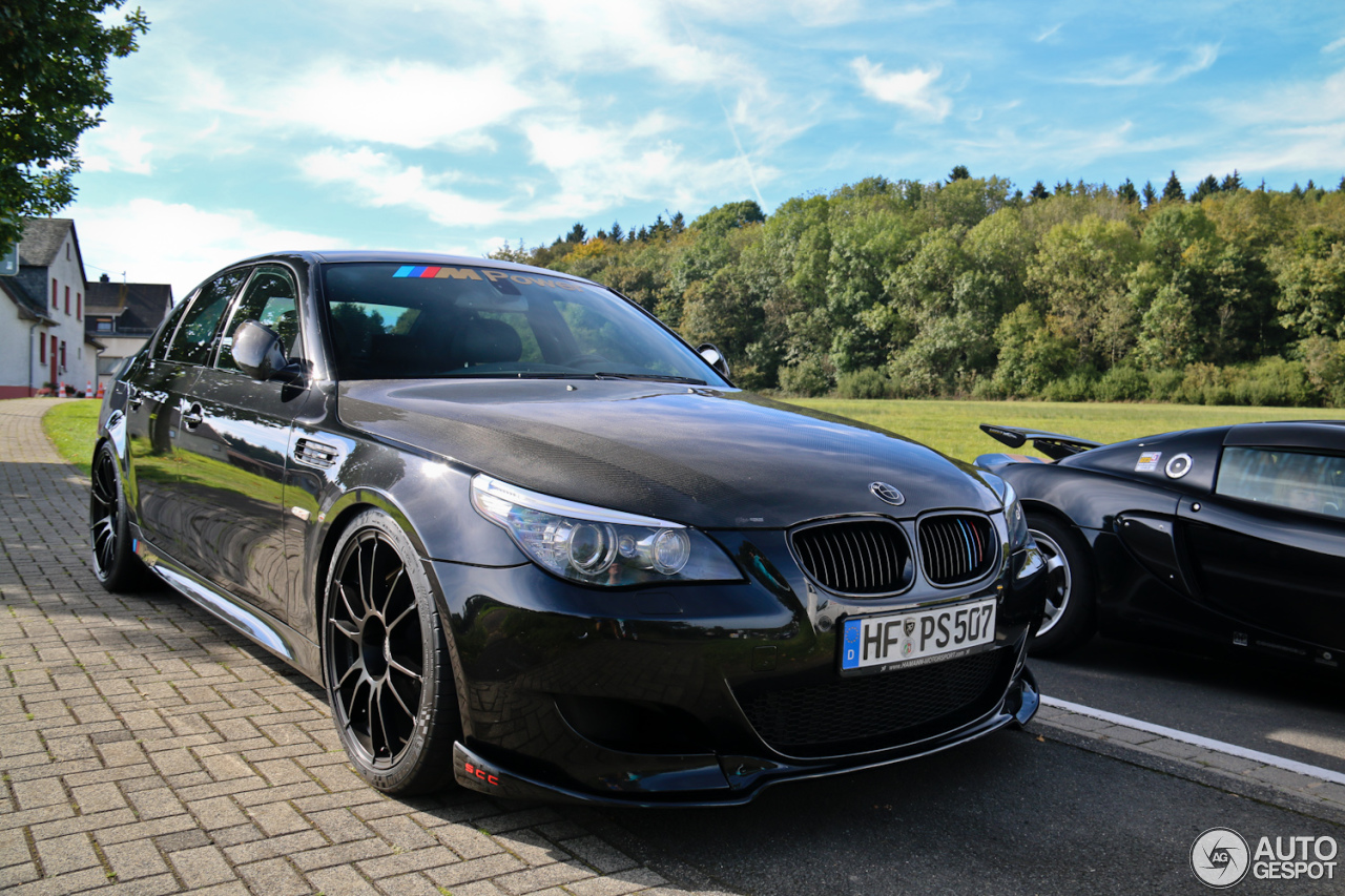 BMW M5 E60 2005