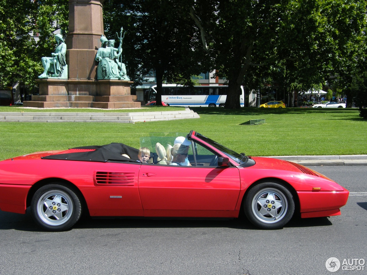 Ferrari Mondial T Cabriolet