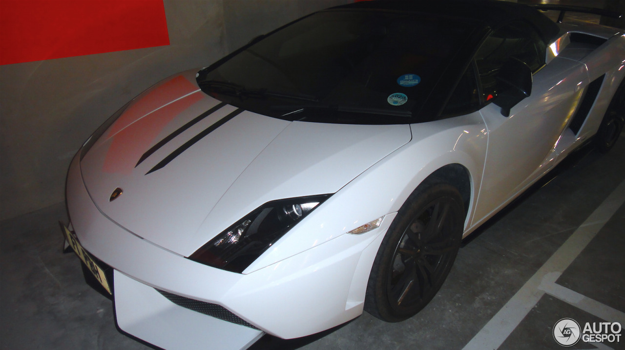 Lamborghini Gallardo LP570-4 Spyder Performante