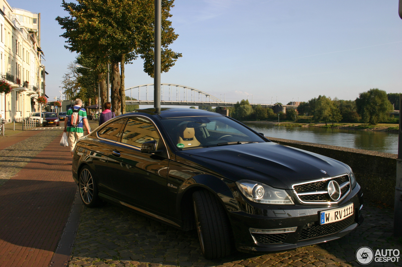 Mercedes-Benz C 63 AMG Coupé