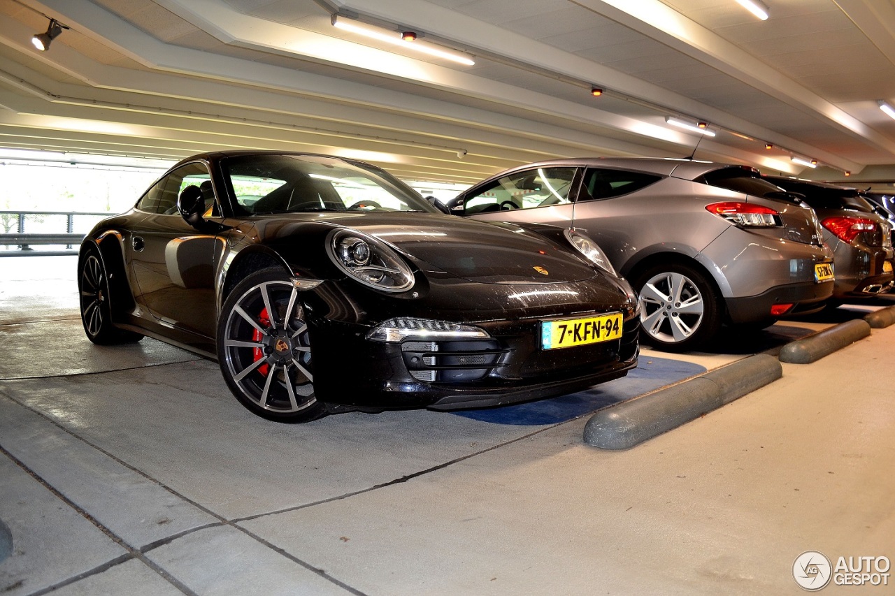 Porsche 991 Carrera 4S MkI