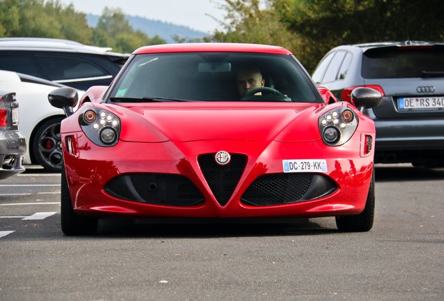 Alfa Romeo 4C Launch Edition