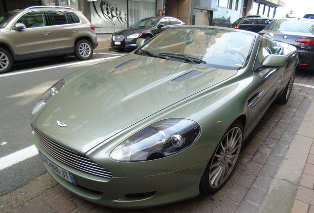 Aston Martin DB9 Volante