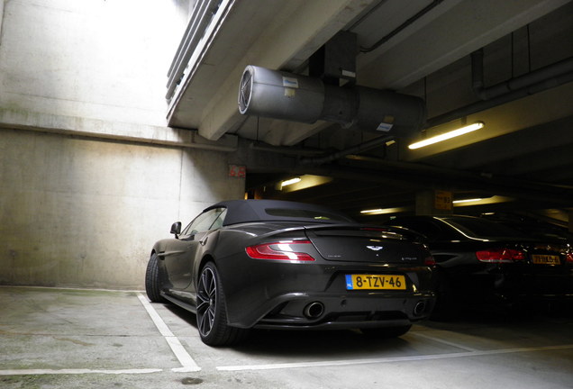 Aston Martin Vanquish Volante