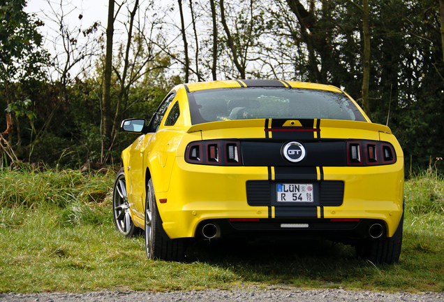 Ford Mustang GT 2013