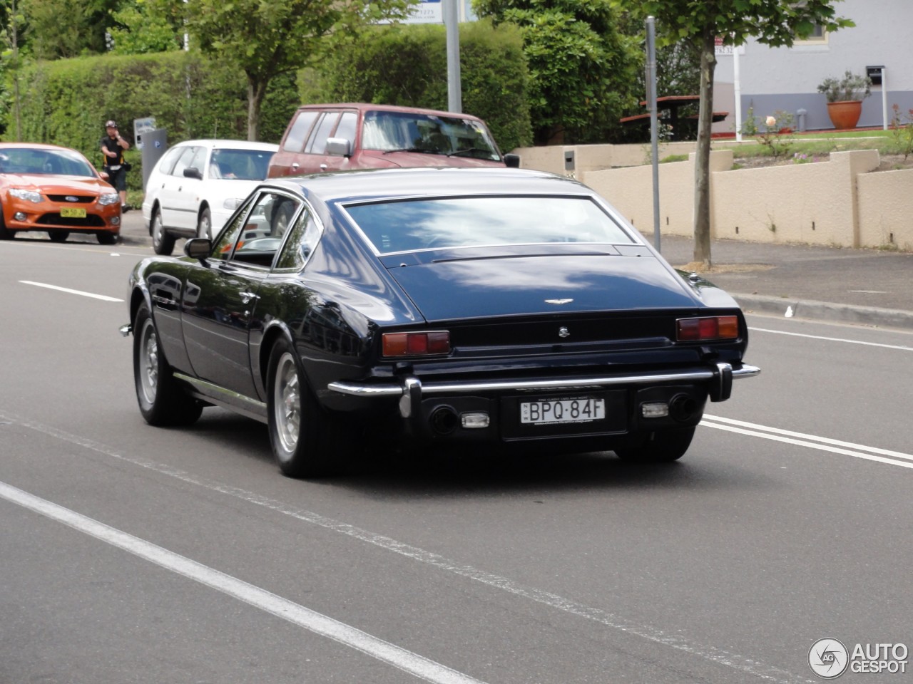 Aston Martin V8 Vantage 1977-1989