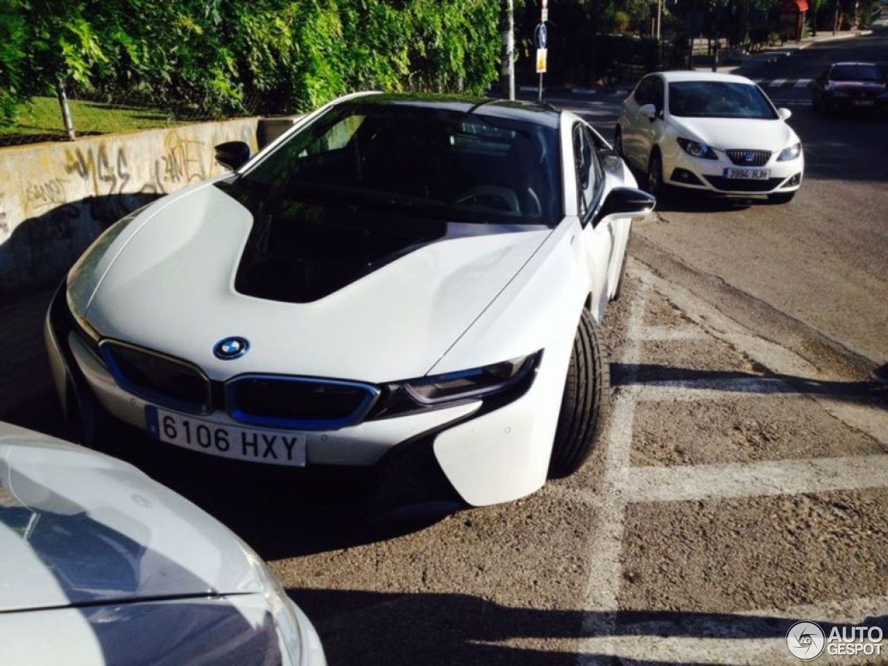 BMW i8