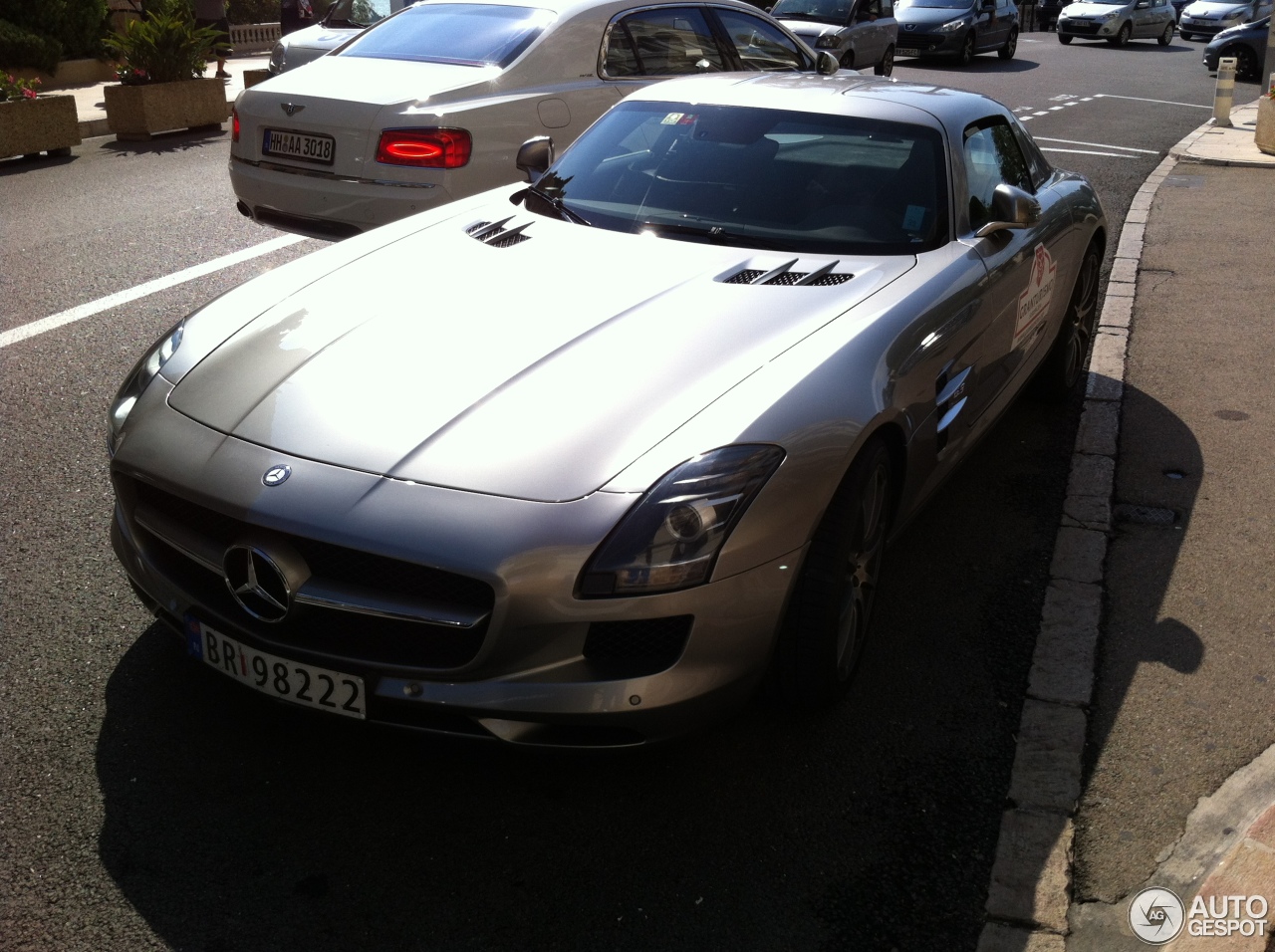 Mercedes-Benz SLS AMG