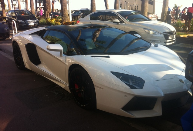 Lamborghini Aventador LP700-4 Roadster