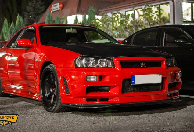 Nissan Skyline R34 GT-R V-Spec II