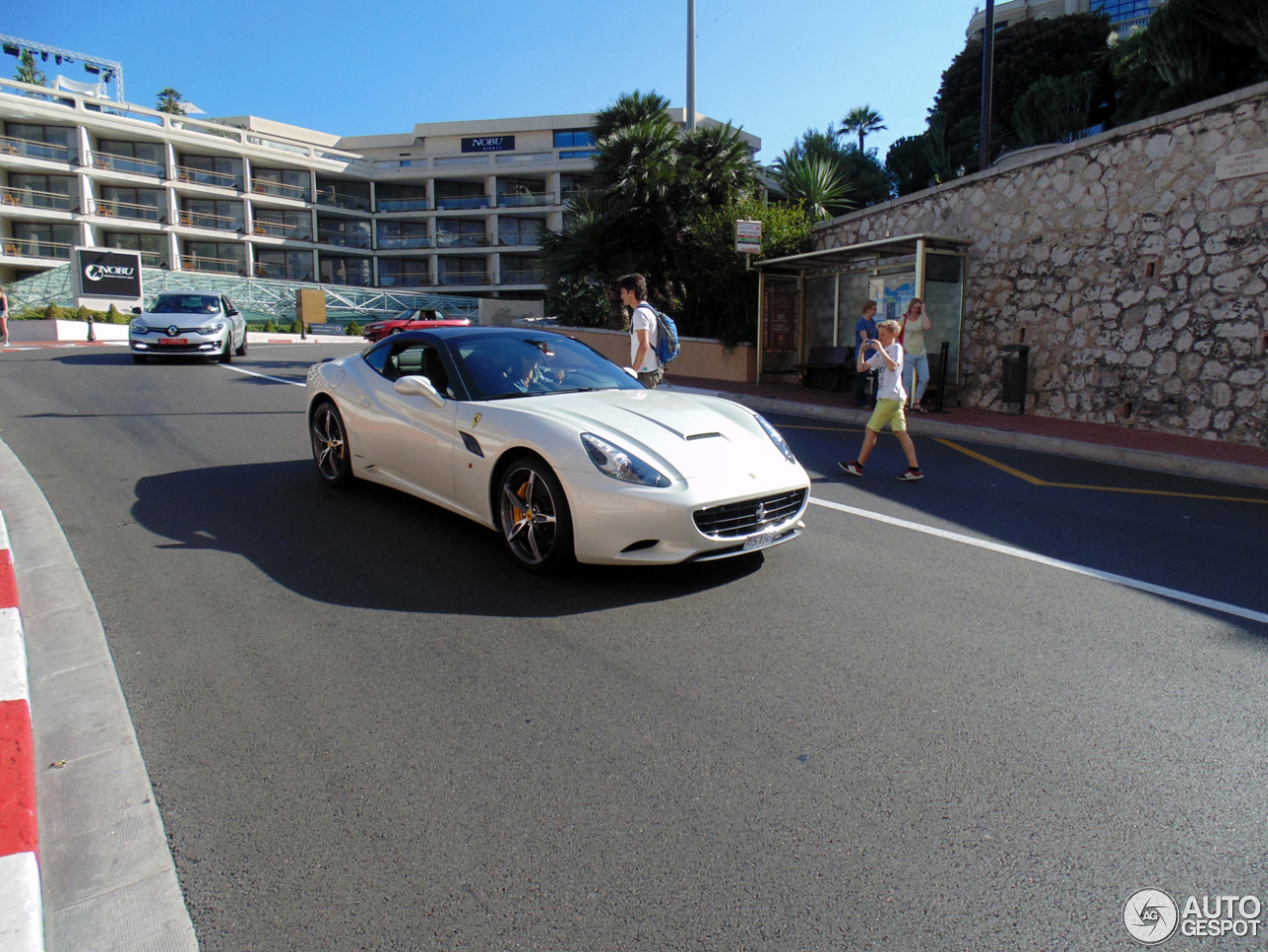 Ferrari California