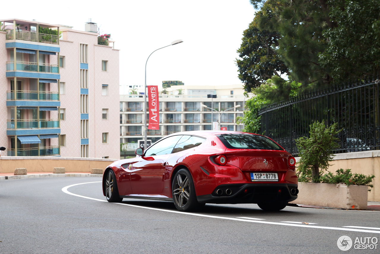 Ferrari FF