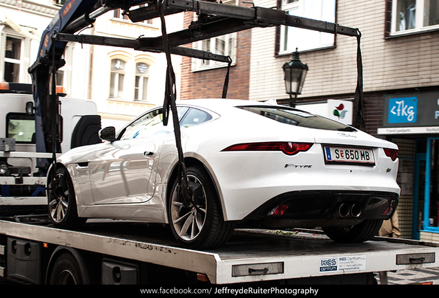 Jaguar F-TYPE S Coupé