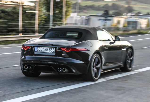 Jaguar F-TYPE S V8 Convertible